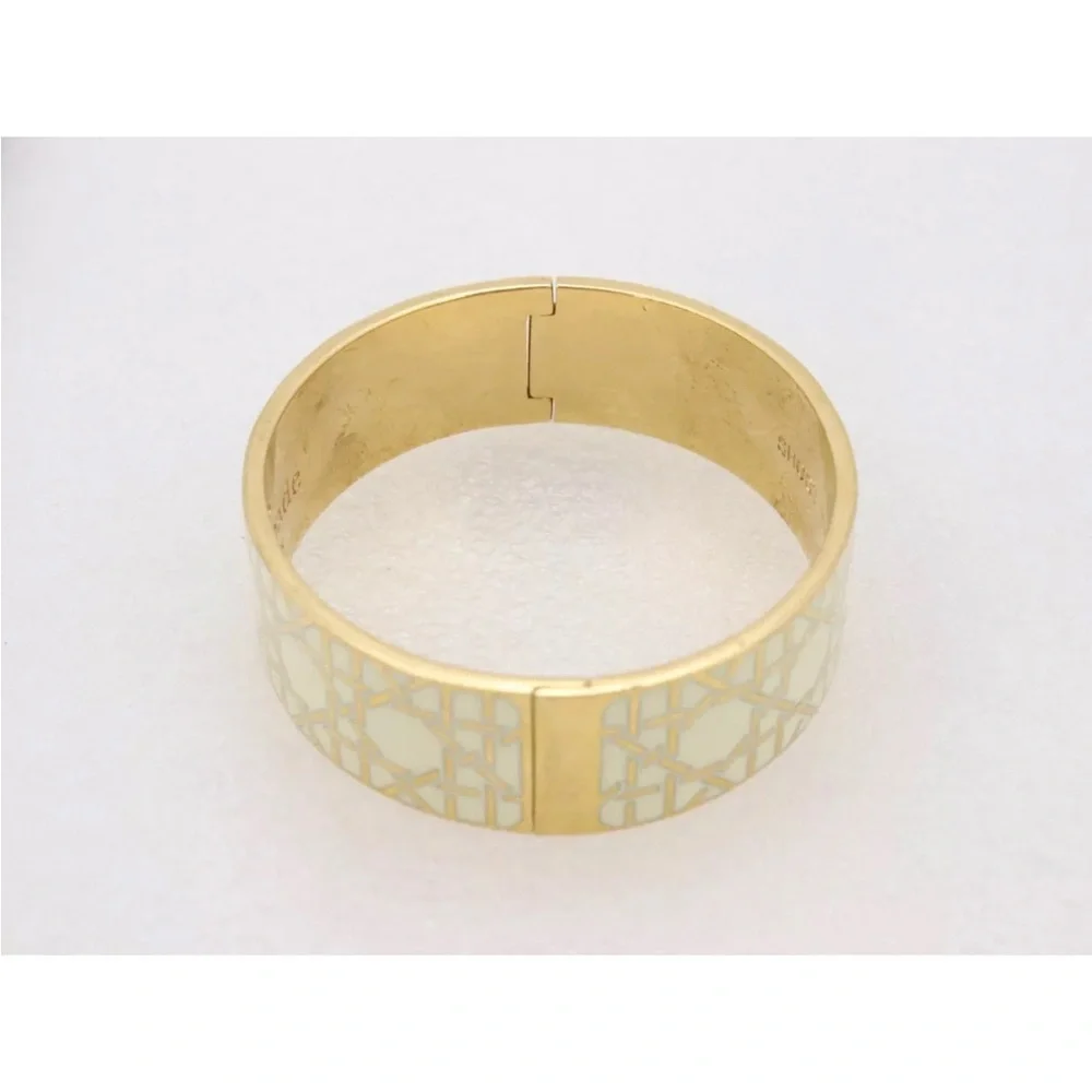Kate Spade Shoot the Breeze Cream White Gold Enamel Hinged Bangle Bracelet 1181 - Picture 5 of 11